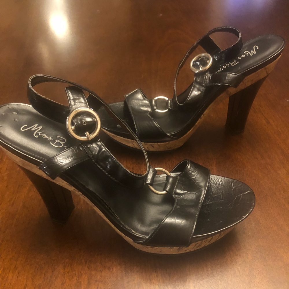 Black & Tan Miss Bisou